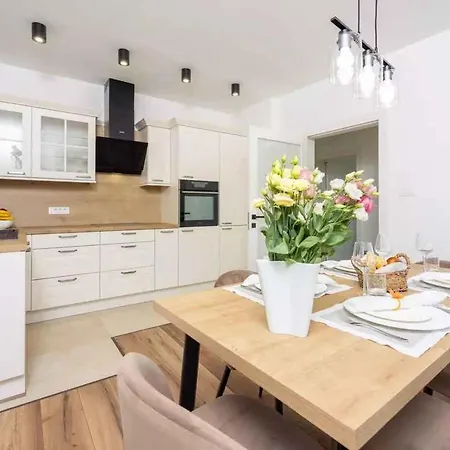 Apartament In 45025 Crikvenica
